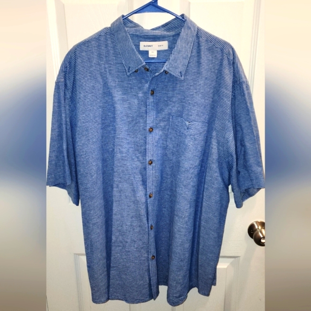 Old Navy Men's Casual Blue Button-Down Shirt